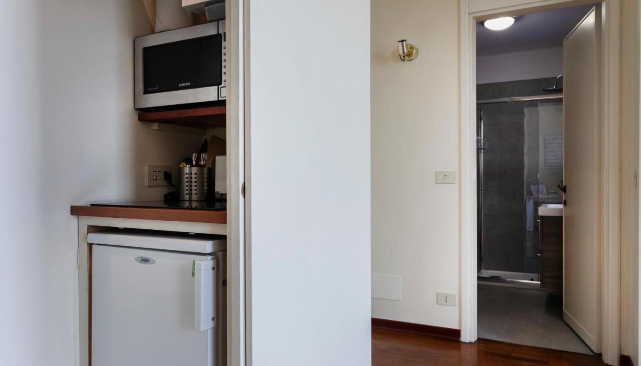 Italianway-Santo Stefano 5 Lägenhet Milano Exteriör bild