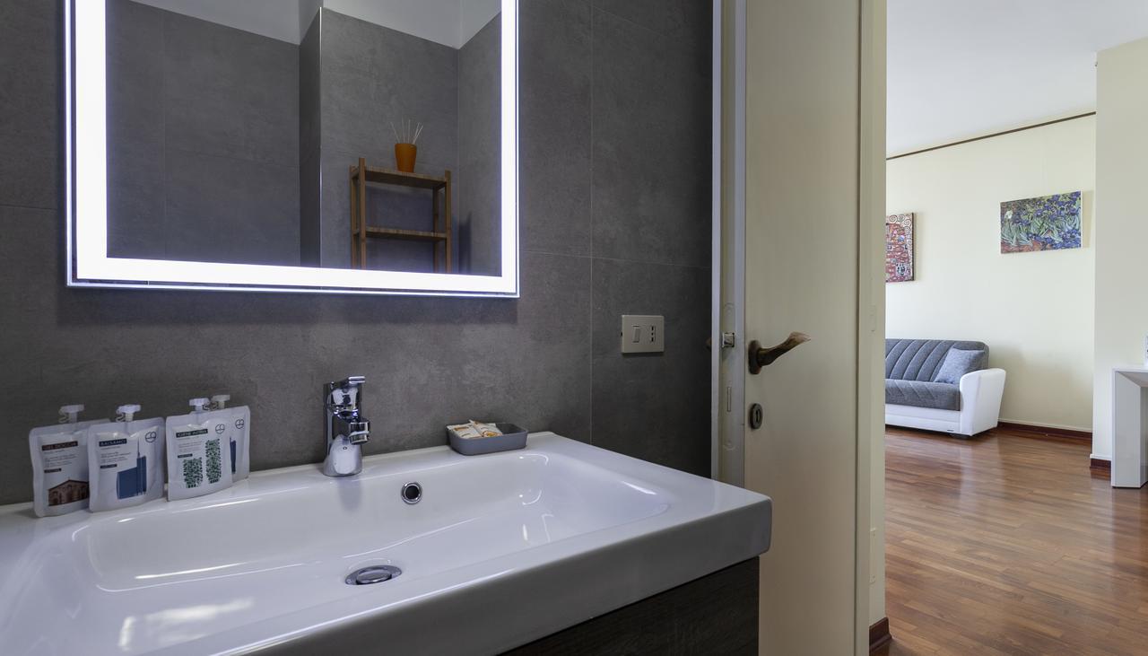 Italianway-Santo Stefano 5 Lägenhet Milano Exteriör bild